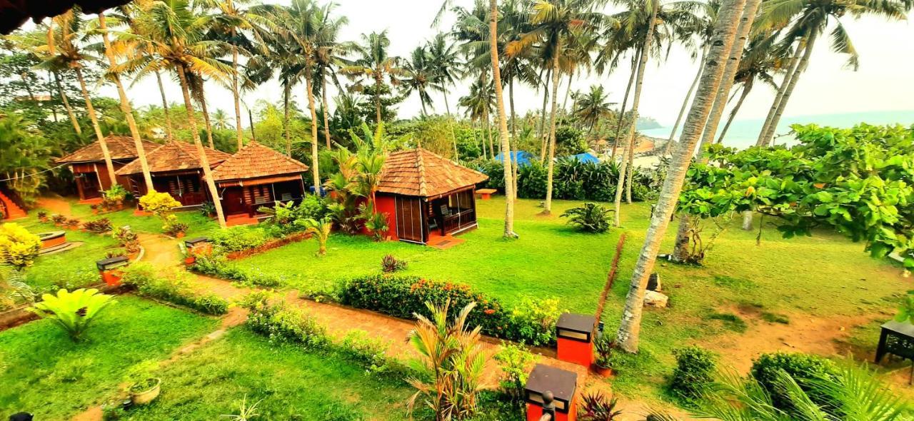 Blue Water Beach Resort Varkala Esterno foto