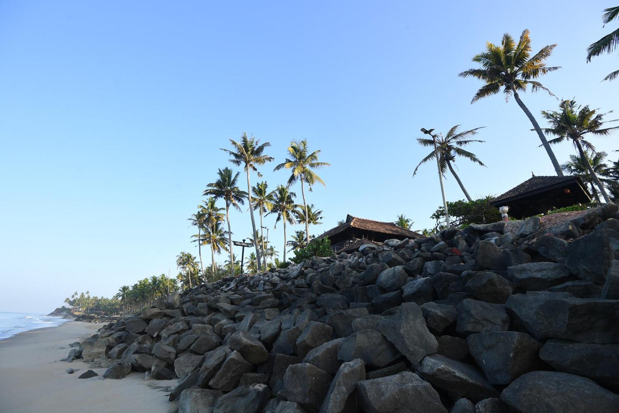 Blue Water Beach Resort Varkala Esterno foto