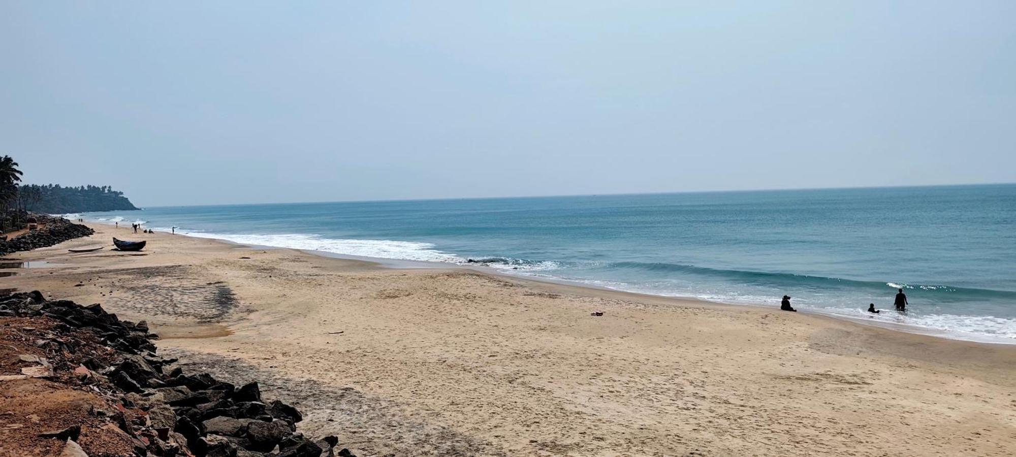 Blue Water Beach Resort Varkala Esterno foto